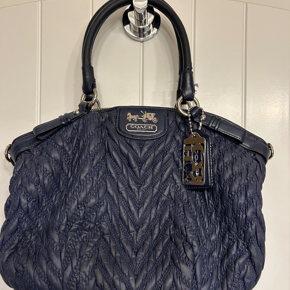 Coach Madison Purse - Picture 1 of 6